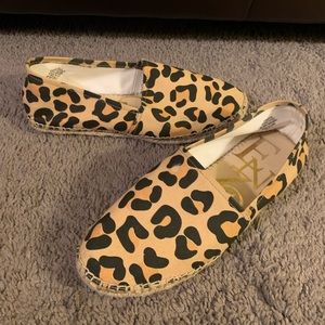 ENZO ANGIOLINI Espadrille Flats